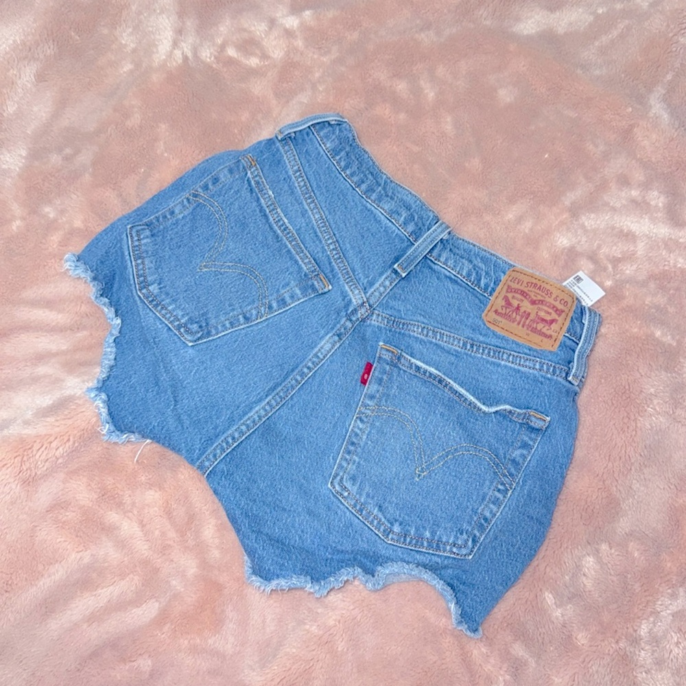 501 short shorts Levi’s 5 button ups